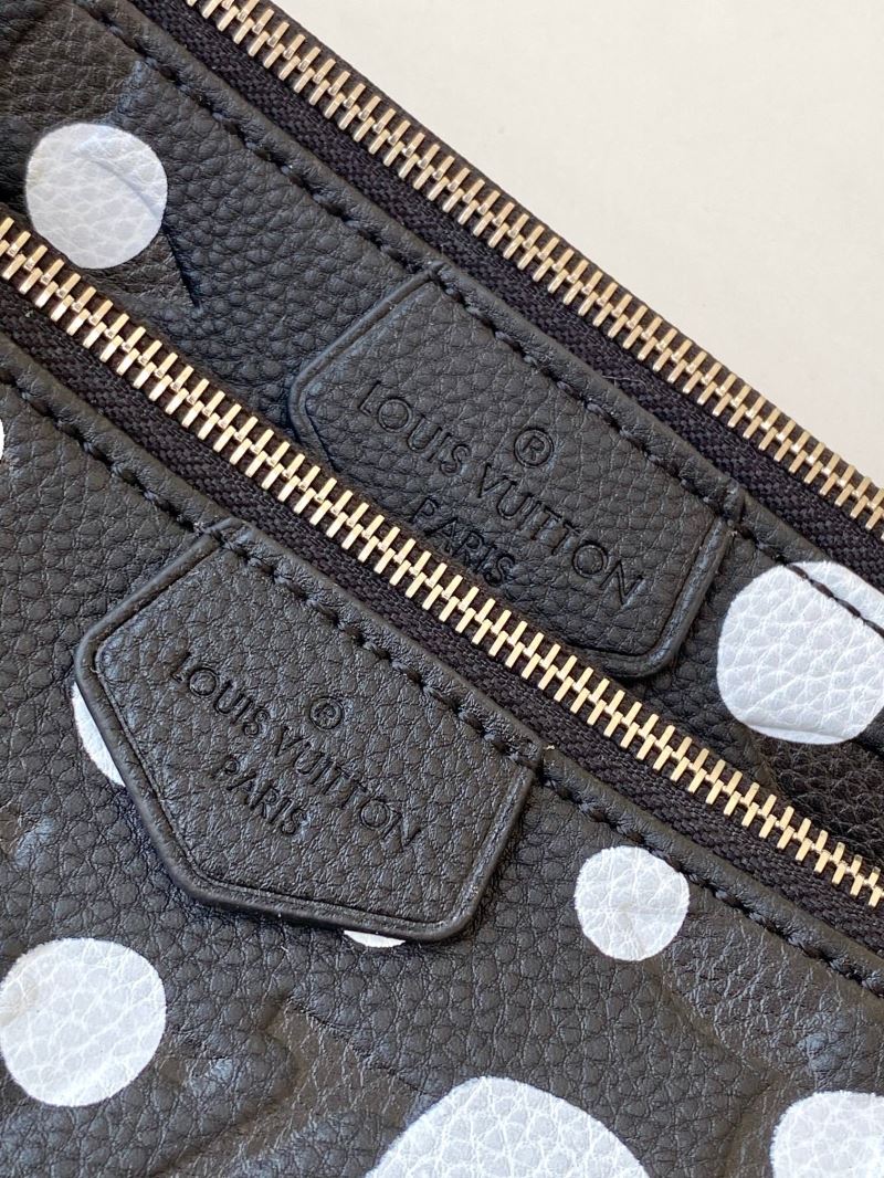 Louis Vuitton Speedy Bags